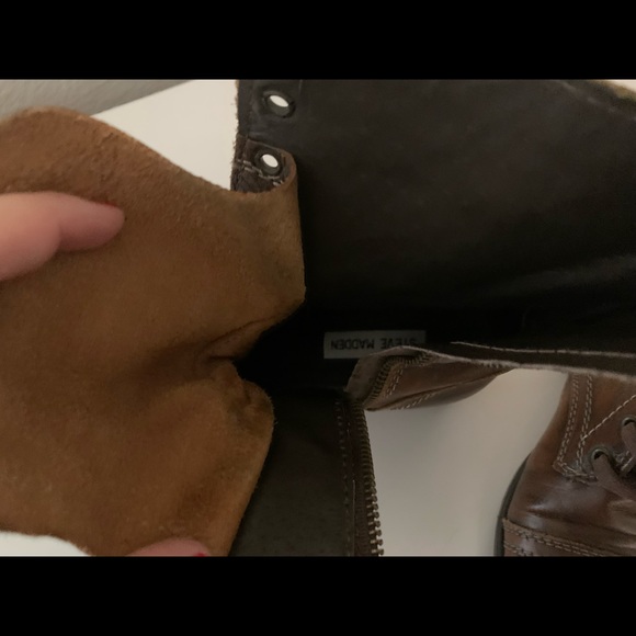 Brown Steve Madden combat boots - Picture 4 of 5